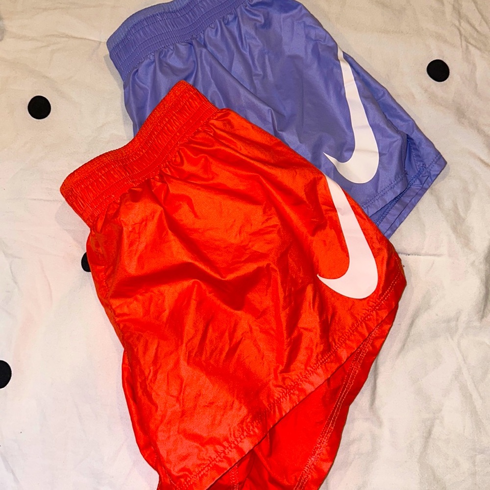 Nike shorts size S
